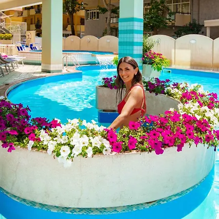 Otel Michelangelo 4*