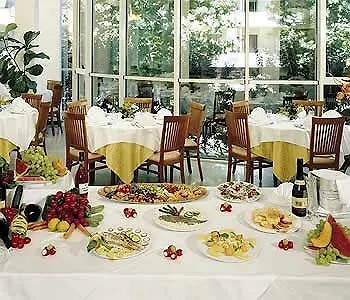 Michelangelo Otel 4*